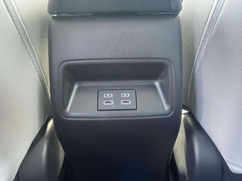 Used 2026 Toyota Corolla LE FWD image 10