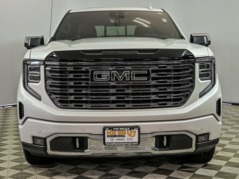 Certified 2025 GMC Sierra 1500 Denali Ultimate AWD/4WD image 4
