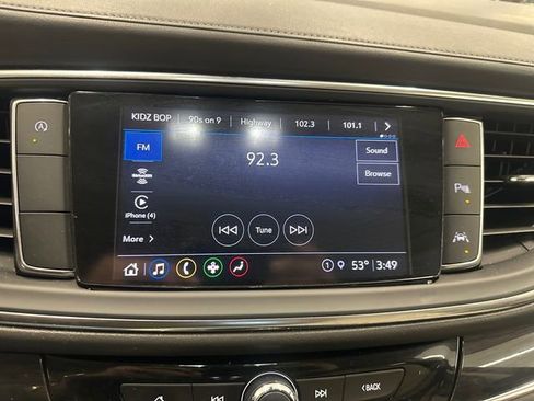 Used 2023 Buick Enclave Essence w/ Sport Touring Edition FWD image 29