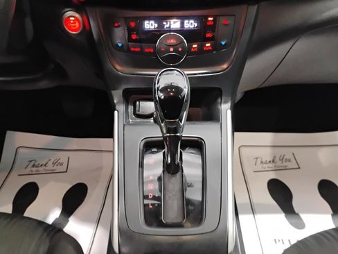 Used 2019 Nissan Sentra SV FWD image 42
