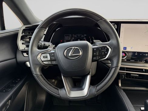 Used 2023 Lexus RX 350 Premium w/ Accessory Package AWD/4WD image 11
