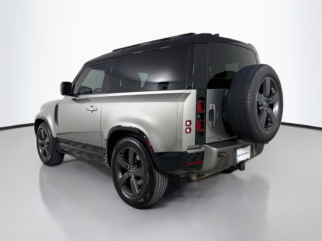 Used 2022 Land Rover Defender 90 X-Dynamic S AWD/4WD image 7