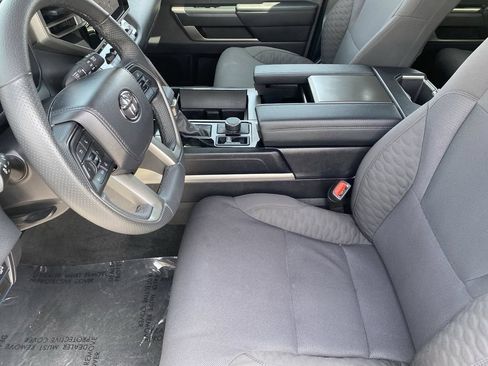 Certified 2025 Toyota Sequoia SR5 AWD/4WD image 23