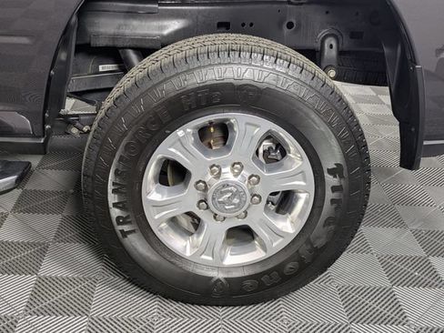 Certified 2026 RAM 2500 Big Horn AWD/4WD image 8