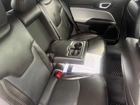 Certified 2022 Jeep Compass Latitude AWD/4WD image 51