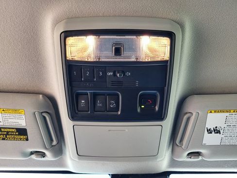Used 2023 Toyota 4Runner SR5 Premium w/ SR5 Premium Package AWD/4WD image 19