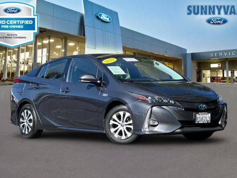 Used 2020 Toyota Prius Prime Limited FWD image 1
