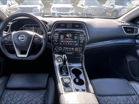 Used 2023 Nissan Maxima Platinum FWD image 7