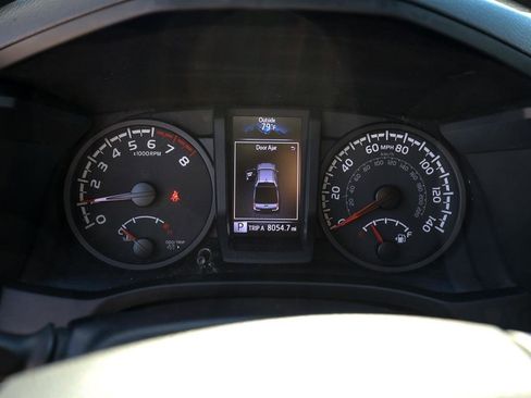 Used 2023 Toyota Tacoma SR AWD/4WD image 14