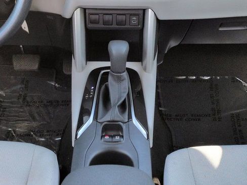 Used 2025 Toyota Corolla Cross L FWD image 18