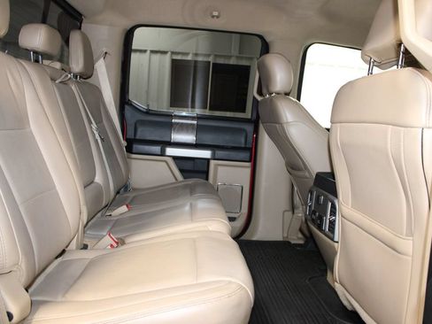 Used 2019 Ford F250 Lariat w/ Lariat Ultimate Package AWD/4WD image 31