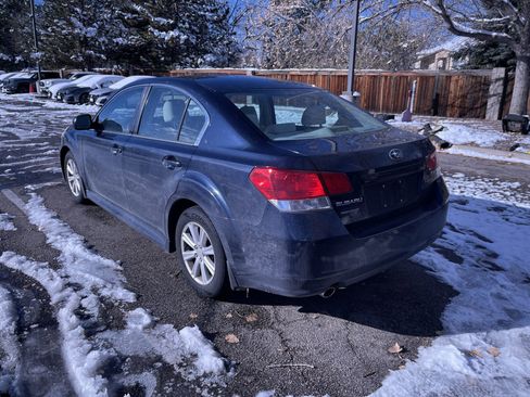 Used 2012 Subaru Legacy 2.5i Premium w/ All-Weather Pkg image 3