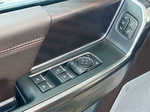 Used 2025 Ford F150 King Ranch w/ FX4 Off-Road Package image 16