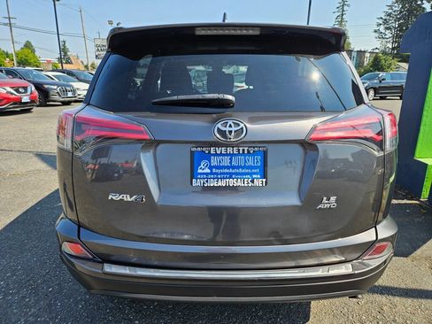 Used 2017 Toyota RAV4 LE w/ All Weather Liner Package AWD/4WD image 4