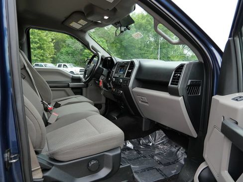 Certified 2017 Ford F150 XLT w/ Equipment Group 301A Mid AWD/4WD image 11