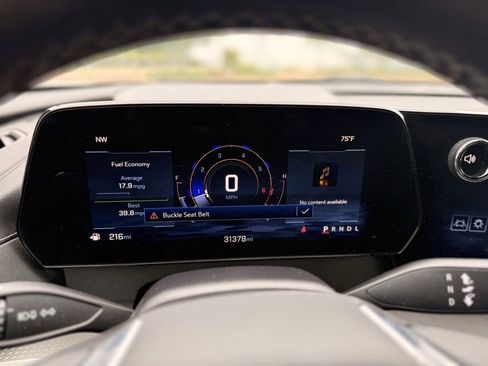 Certified 2025 Chevrolet Traverse LT FWD image 23