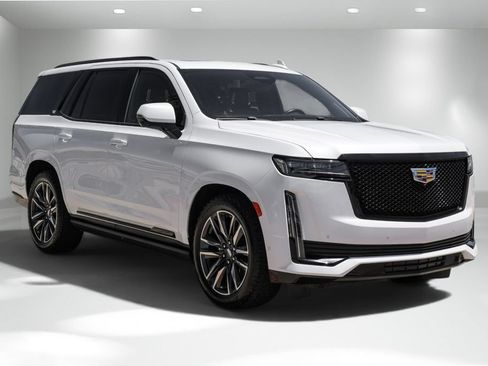 Used 2023 Cadillac Escalade Sport Platinum RWD image 6