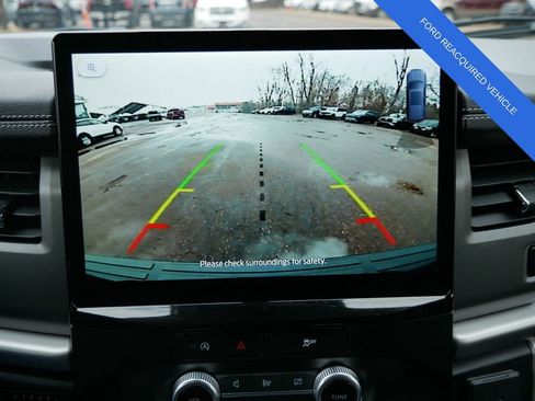 Used 2023 Ford Expedition XLT image 24