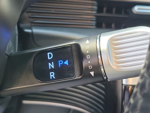 Certified 2024 Hyundai Ioniq 5 SEL RWD image 16