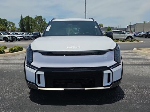 New 2026 Kia EV9 GT-Line AWD/4WD image 3