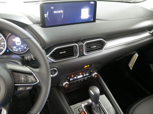 New 2025 MAZDA CX-5 AWD 2.5 S w/ Preferred Package image 5