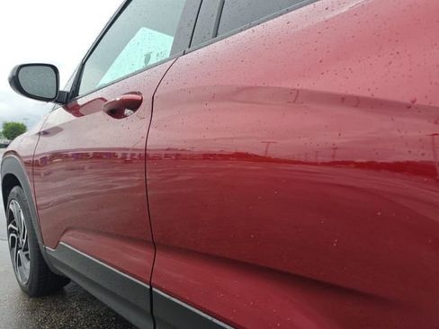 Used 2025 Chevrolet TrailBlazer RS w/ Convenience Package FWD image 22
