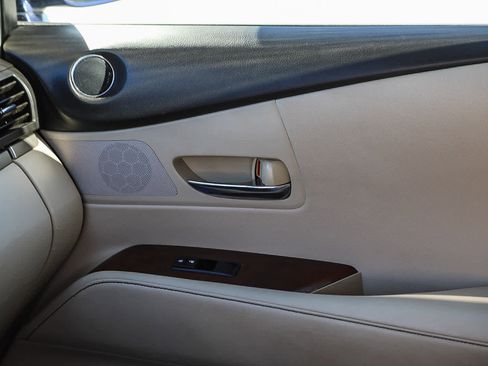 Used 2013 Lexus RX 350 FWD image 22