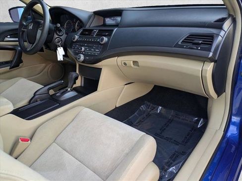 Used 2009 Honda Accord LX-S image 19