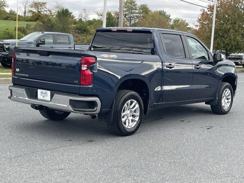 Used 2022 Chevrolet Silverado 1500 LT image 13