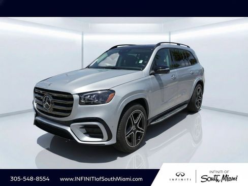 Used 2026 Mercedes-Benz GLS 450 4MATIC image 1
