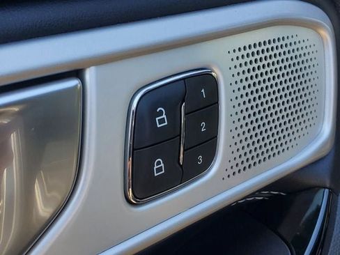 Used 2021 Ford Explorer ST w/ Equipment Group 401A AWD/4WD image 9