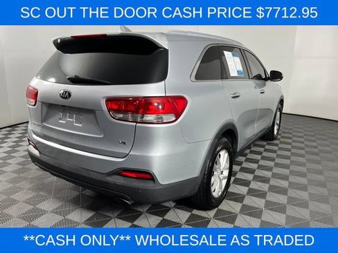 Used 2017 Kia Sorento LX w/ LX V6 Convenience Package FWD image 8