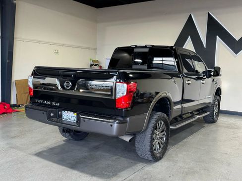 Used 2016 Nissan Titan Platinum Reserve image 5