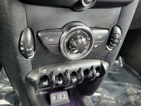 Used 2013 MINI Cooper Hardtop image 22