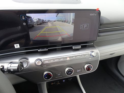 New 2026 Hyundai Kona SE AWD/4WD image 15