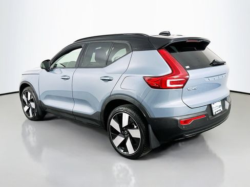 Used 2023 Volvo XC40 Recharge Ultimate w/ Protection Package Premier AWD/4WD image 5