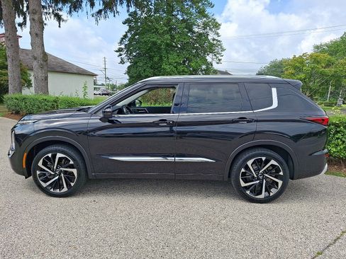 Used 2022 Mitsubishi Outlander SEL image 4