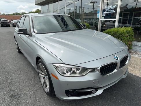 Used 2012 BMW 335i Sedan RWD image 2