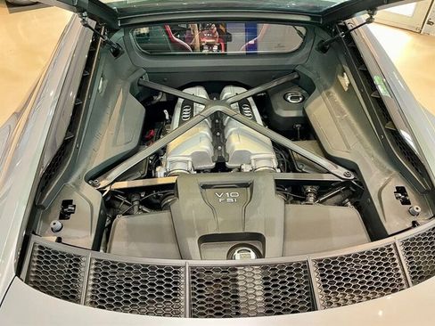 Used 2022 Audi R8 V10 performance image 31