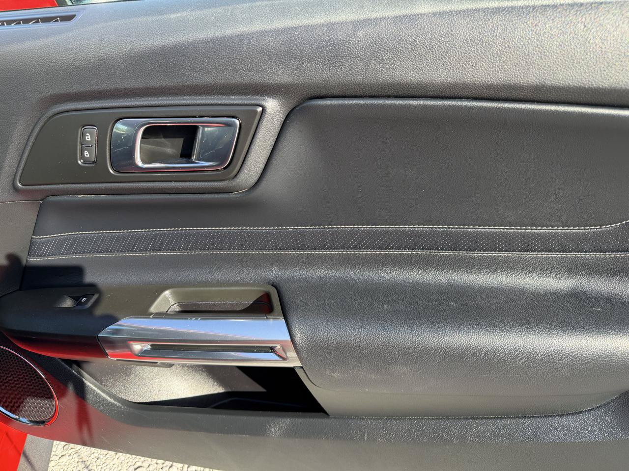 Used 2019 Ford Mustang Premium w/ Equipment Group 201A RWD image 11