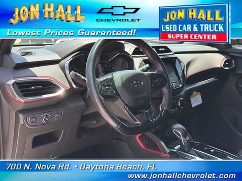 Used 2023 Chevrolet TrailBlazer RS w/ Convenience Package FWD image 23