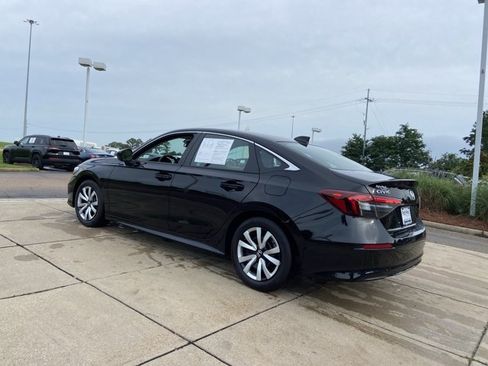 Used 2025 Honda Civic LX image 8