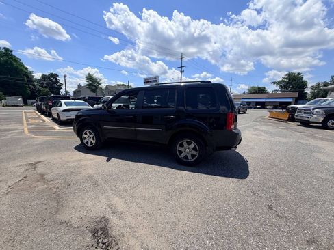 Used 2011 Honda Pilot Touring image 69