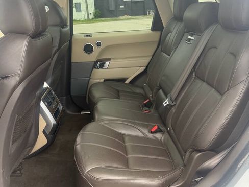 Used 2016 Land Rover Range Rover Sport HSE AWD/4WD image 15