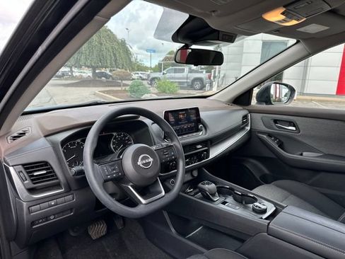Certified 2023 Nissan Rogue SV AWD/4WD image 11