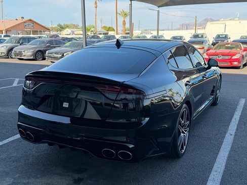 Used 2022 Kia Stinger GT2 RWD image 10