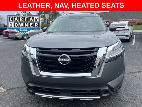 Used 2023 Nissan Pathfinder SL w/ Cargo Package AWD/4WD image 3