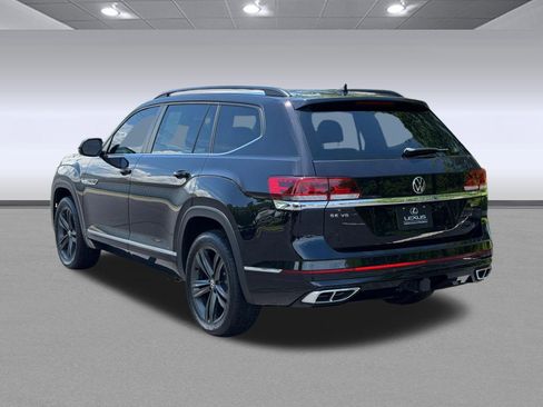 Used 2021 Volkswagen Atlas SE w/ Panoramic Sunroof Package AWD/4WD image 3