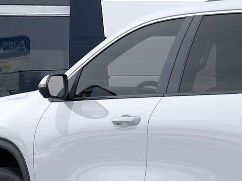 New 2026 GMC Acadia Elevation image 12