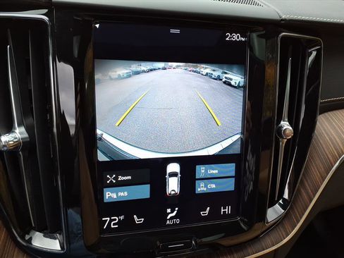 Used 2021 Volvo XC60 T5 Inscription w/ Protection Package Premier image 22